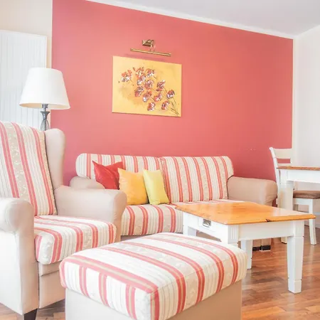 Apartmenthaus 11 *