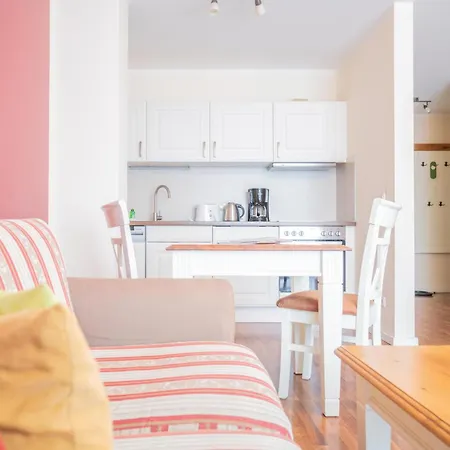 Apartmenthaus 11 Διαμέρισμα *